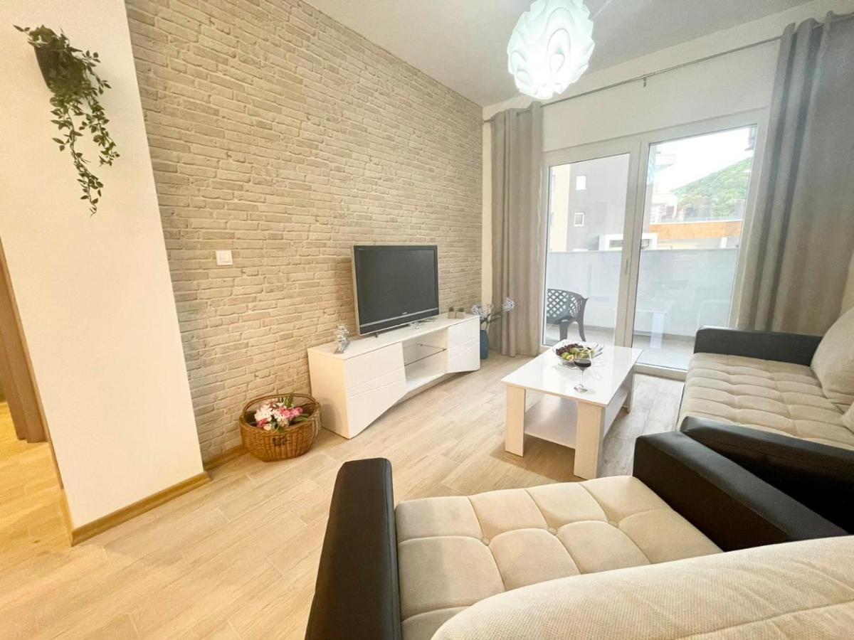 Olive Square Apartment Budva Eksteriør billede