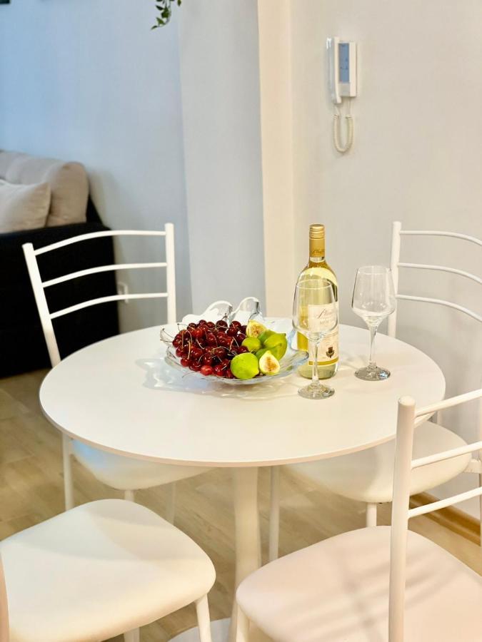 Olive Square Apartment Budva Eksteriør billede