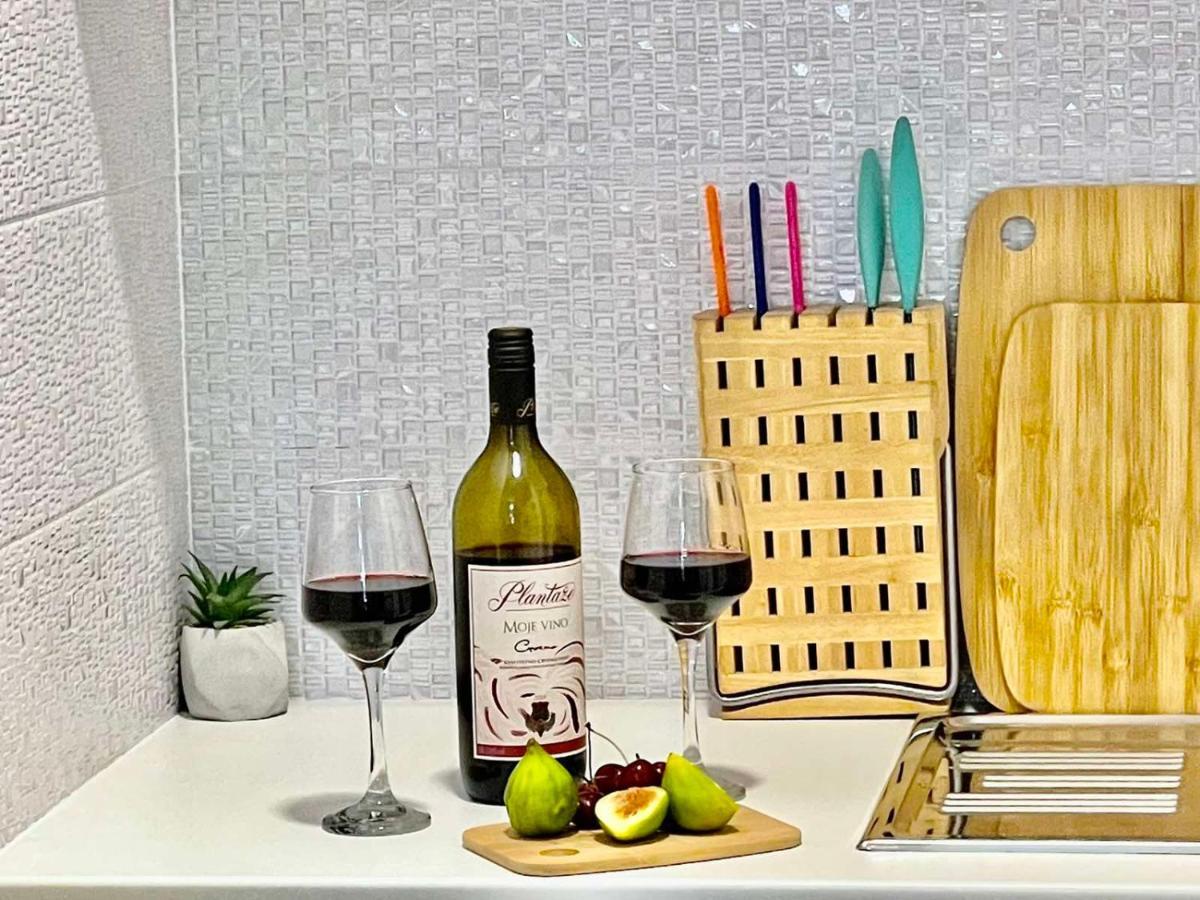 Olive Square Apartment Budva Eksteriør billede