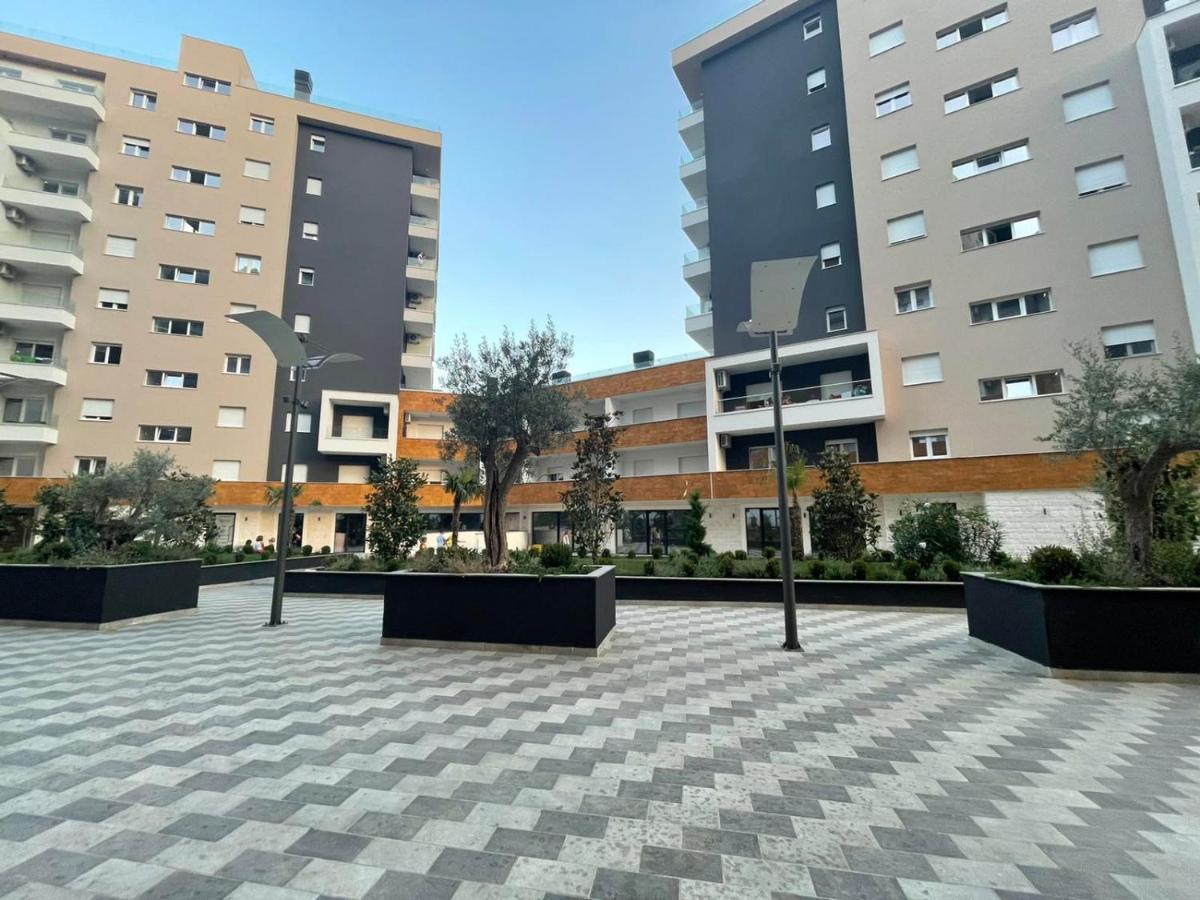Olive Square Apartment Budva Eksteriør billede